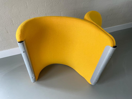 Image 1 of Artifort Le Chat armchair