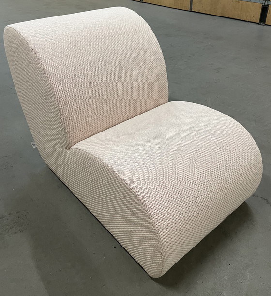 Image 1 of Levi Lounge chair