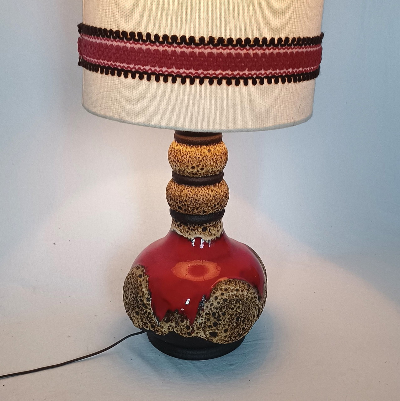 Dumler and Breiden fat lava floor lamp from the sixties. | €329