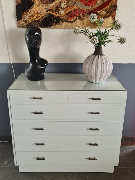 Vintage chest of drawers