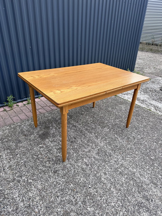 Image 1 of Vintage extendable dining table