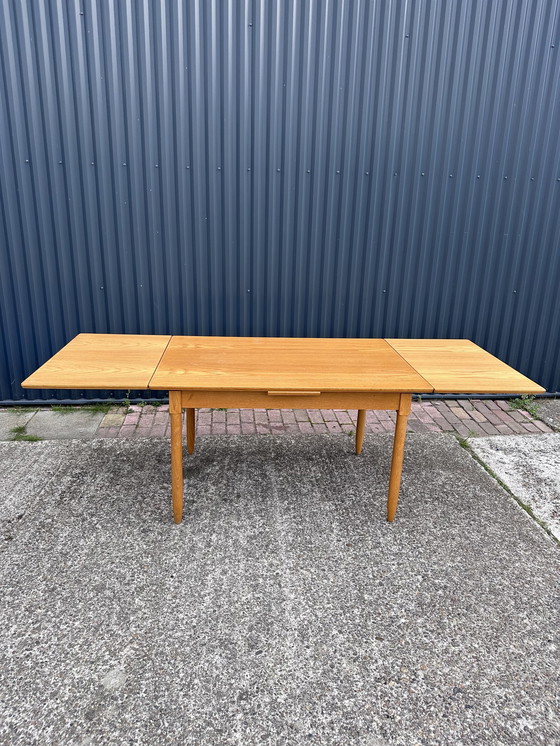 Image 1 of Vintage extendable dining table