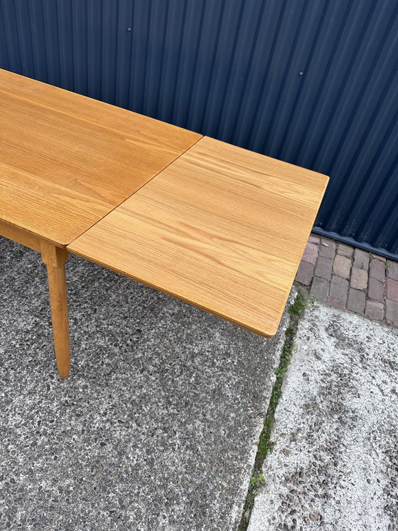 Image 1 of Vintage extendable dining table