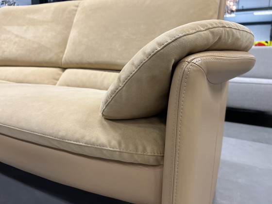 Image 1 of Leolux 2.5 seater sofa Alcantara Leather 