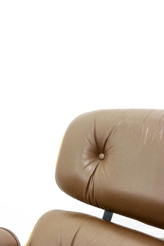 Image 1 of Eames lounge chair+ ottoman 80's edition