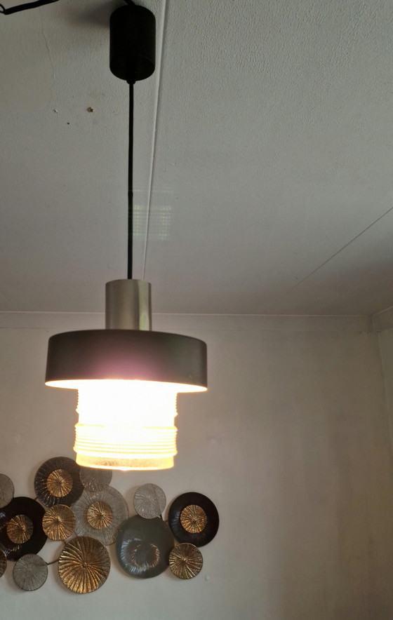 Image 1 of Lampada a sospensione vintage in vetro e metallo