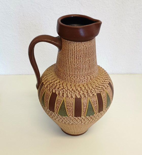 Image 1 of Sawa sgrafitto bottom vase