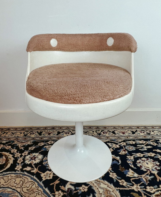 Image 1 of Fauteuil tulipe rond des années 1970