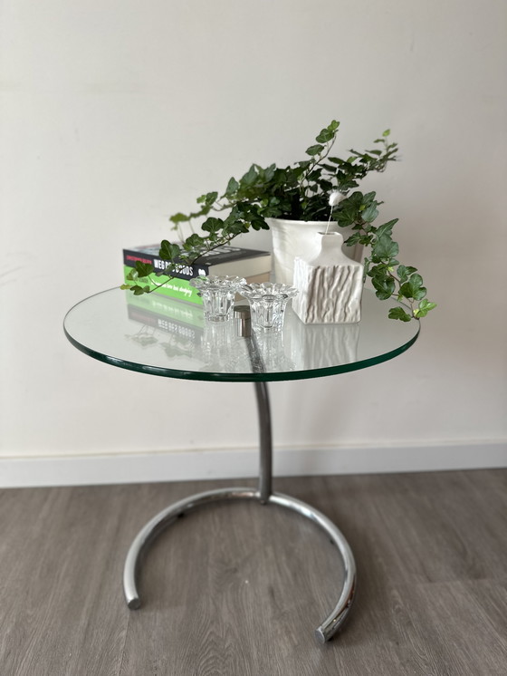 Image 1 of Table d'appoint vintage chromée
