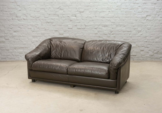 Image 1 of Comfortable Leolux Seal Brown Leather 2-seater sofa. Netherlands, 1970s.