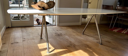 Pierantonio Bonacina MissB dining table