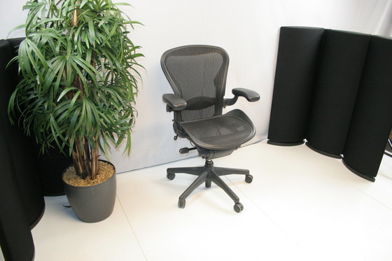 Image 1 of Herman Miller Aeron refurbished