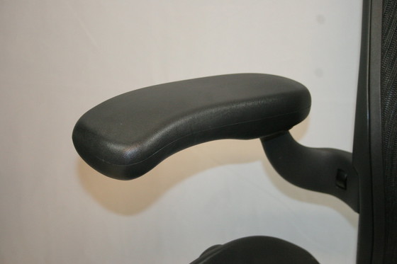 Image 1 of Herman Miller Aeron refurbished