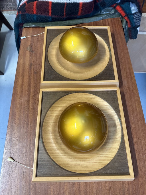 2 lámparas de pared de diseño en color dorado 