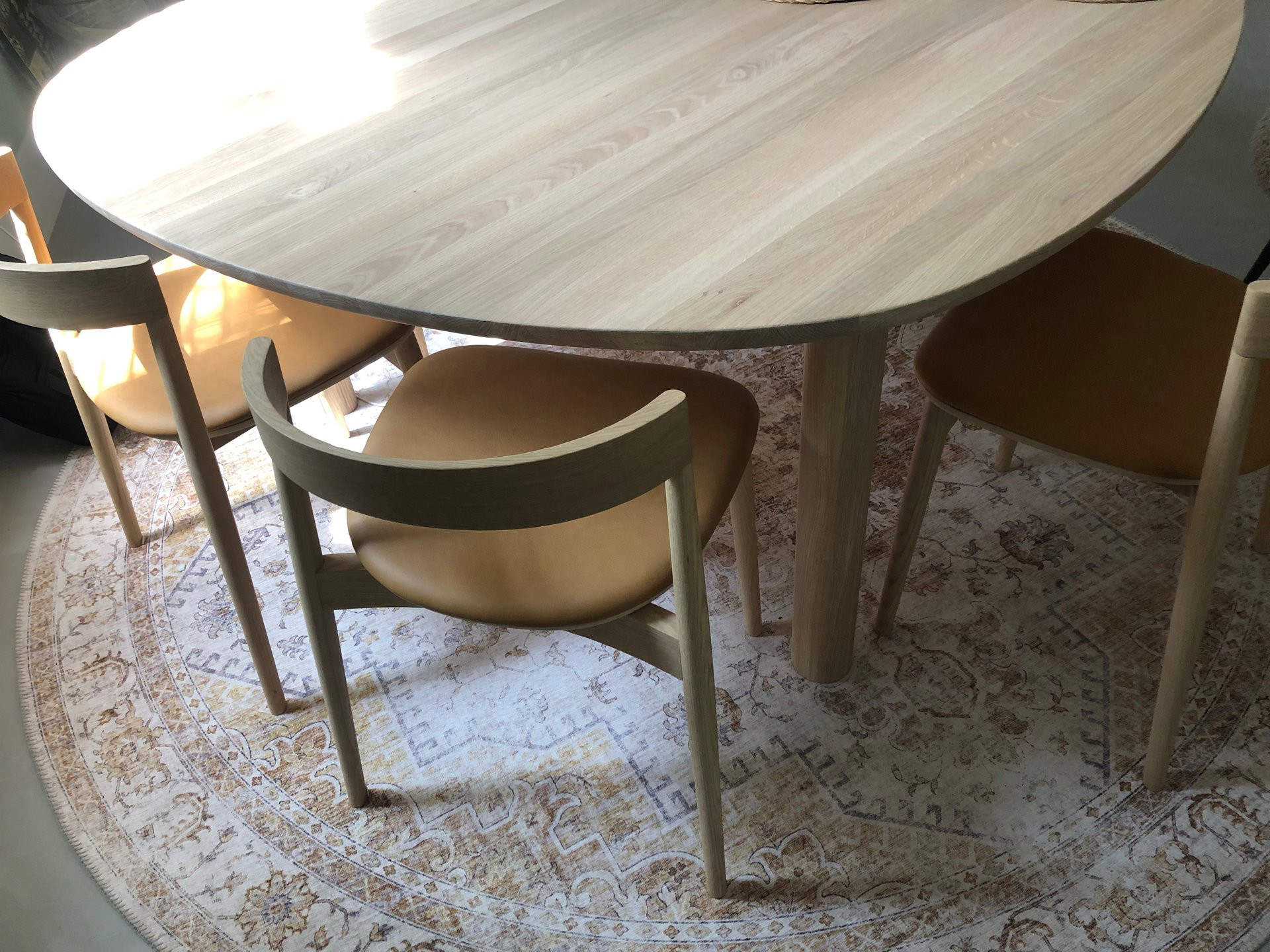 Oak dining chairs online gumtree