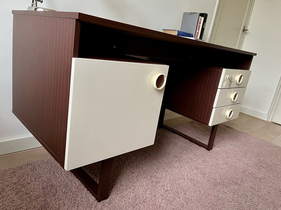 Image 1 of Bureau vintage 1970 formica