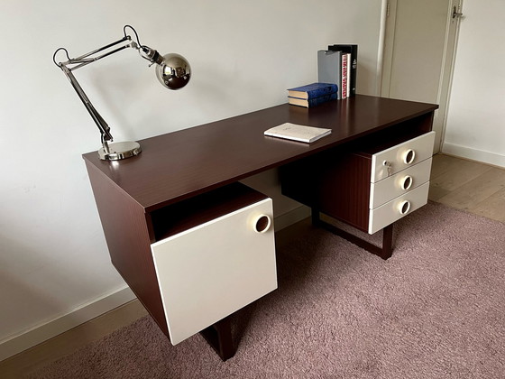 Image 1 of Bureau vintage 1970 formica