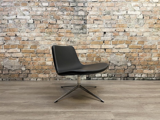 Image 1 of Hay Ray Swivel armchair