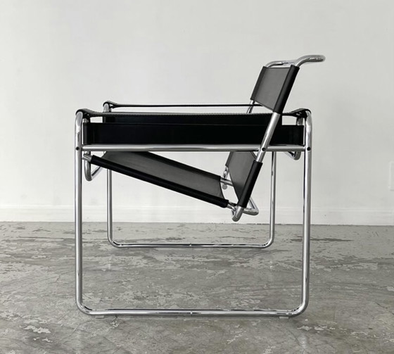 Image 1 of 2x Marcel Breuer B13 Wassily Chair