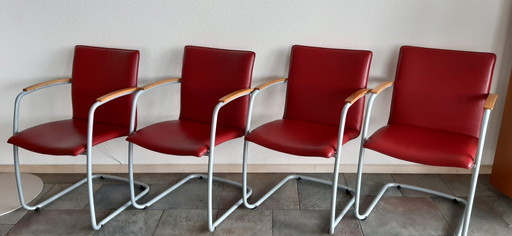 4 chaises de salle à manger leolux freyr