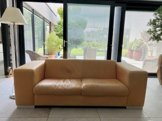 Image 1 of Machalke, 3 + 2.5 seater sofa + Hocker + 4 cushions, honey colour