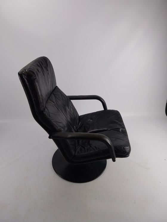 Image 1 of Artifort f156 leather swivel chair.  Black 