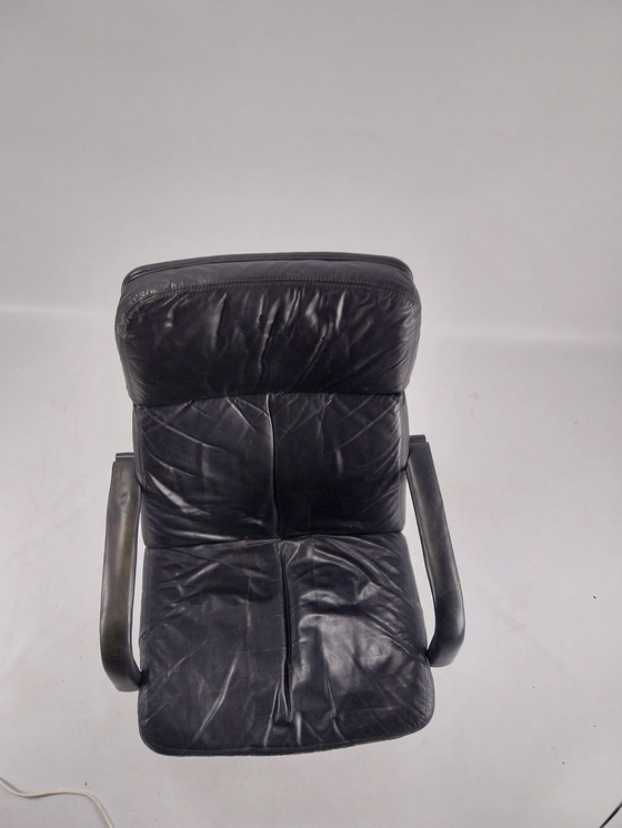 Image 1 of Artifort f156 leather swivel chair.  Black 