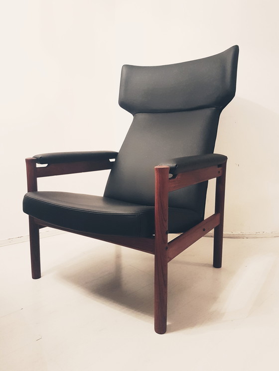 Image 1 of Soren Hansen 4365 Wing Chair