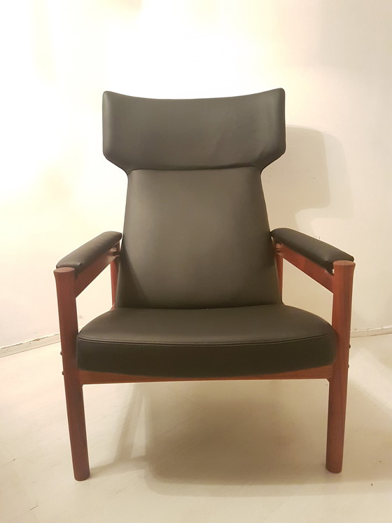 Image 1 of Soren Hansen 4365 Wing Chair