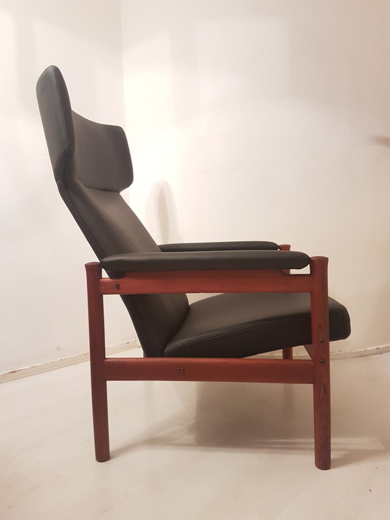 Image 1 of Soren Hansen 4365 Wing Chair