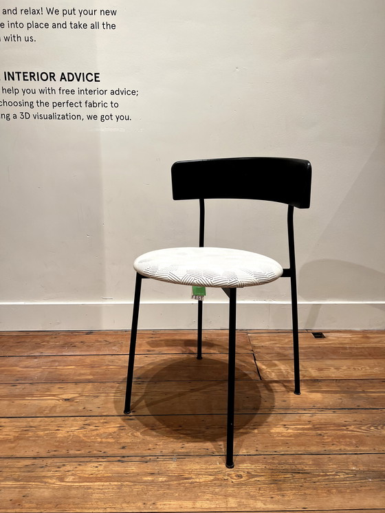 Image 1 of FEST Amsterdam Friday Dining chair no arms - black frame - black back