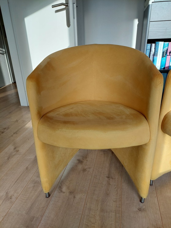 Image 1 of 2 design dining room chairs, model Foxtrot