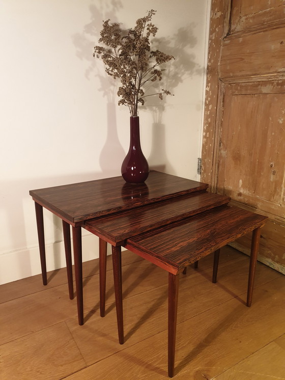 Image 1 of Table d'appoint gigogne en formica et bois 1960