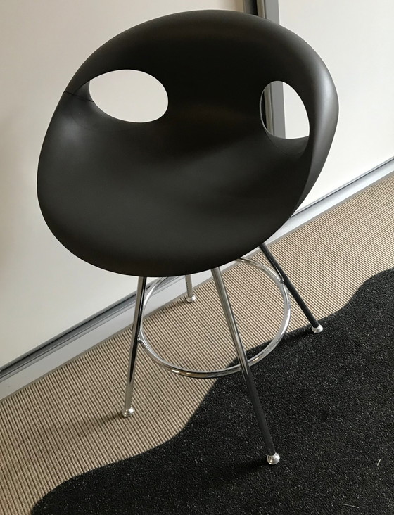 Image 1 of Tonon bar stool Upchair