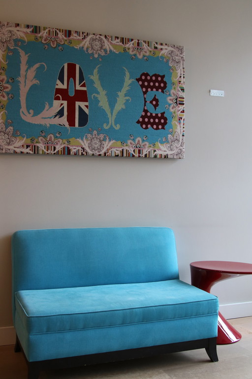 Vintage bench turquoise