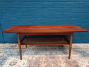 Table basse vintage en rotin