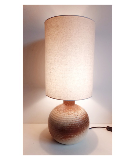 Image 1 of Ravnild table lamp