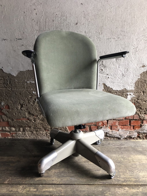 Gispen 356 PQR office chair