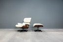 Poltrona Eames + pouf