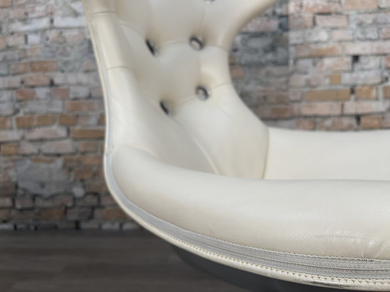 Image 1 of Poltrona Frau Regina Swivel Chair