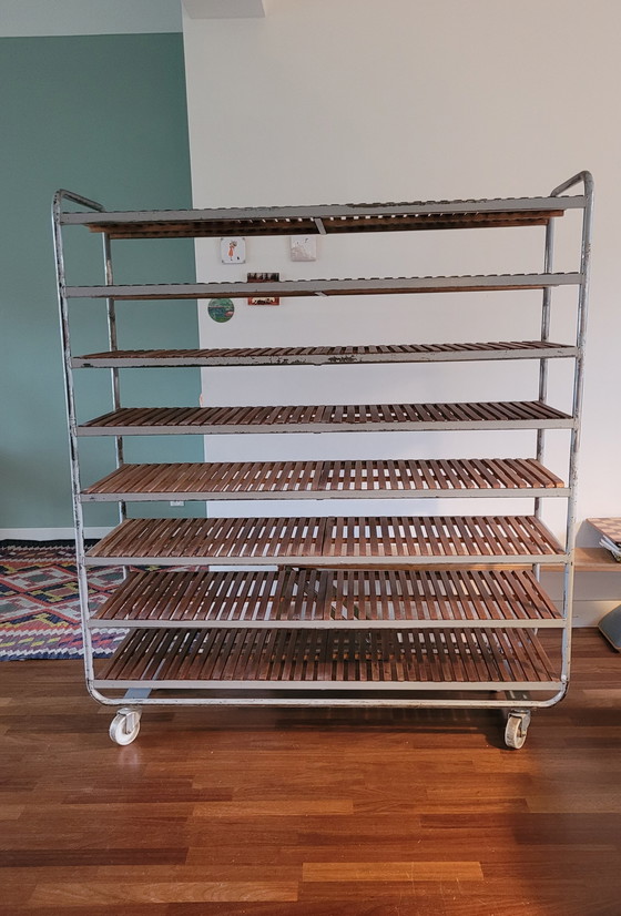 Image 1 of Armoire à pain industrielle vintage