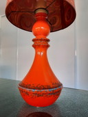Lampe vintage en céramique avec cachet allemand