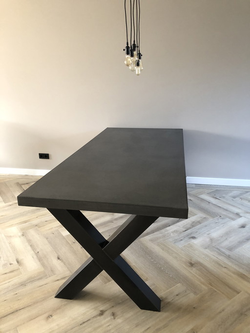 Lok Living rectangle concrete look table