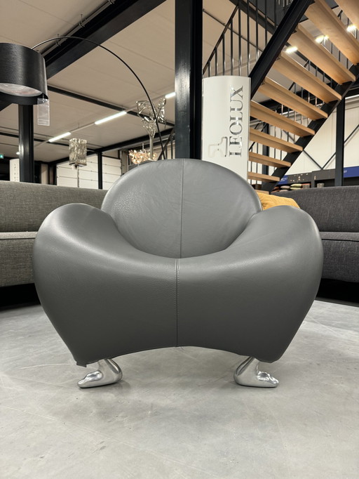 Leolux Papageno armchair gray leather