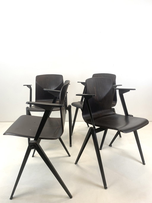 4x Galvanitas S22 Chair