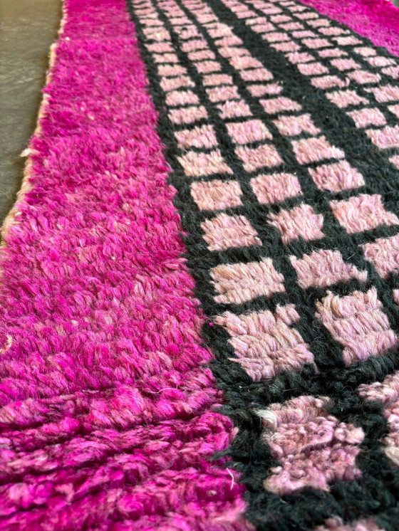 Image 1 of Tapis de course berbère marocain violet