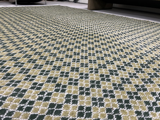 Image 1 of Pode Mackay green rug 200 x 300