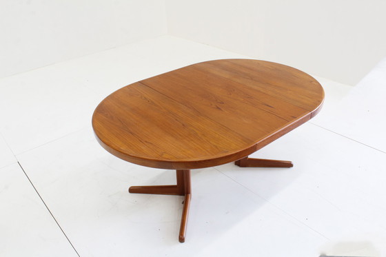 Image 1 of Table de salle à manger ronde extensible vintage danoise