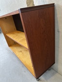 Armoire de bibliothèque PasToe modèle BT61