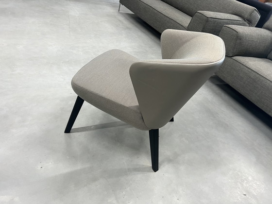 Image 1 of Montis Back me up armchair Olivine